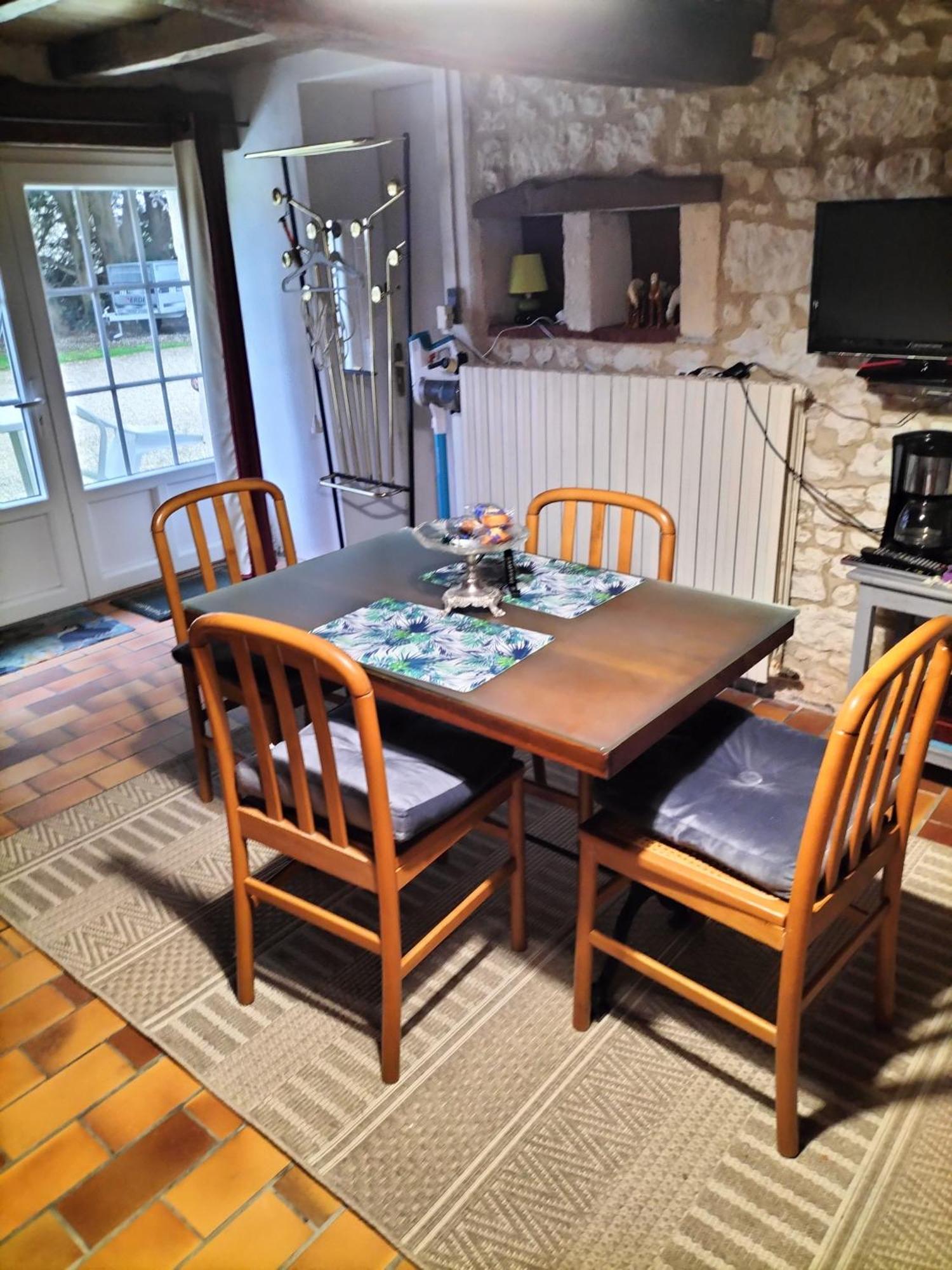 Chambre De Caractere Celles  ภายนอก รูปภาพ